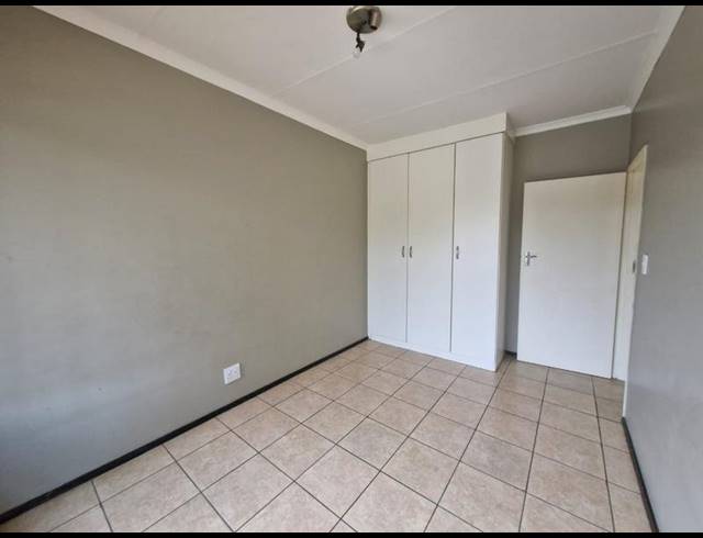 2 BEDROOM APARTMENT FOR SALE IN SONNEVELD